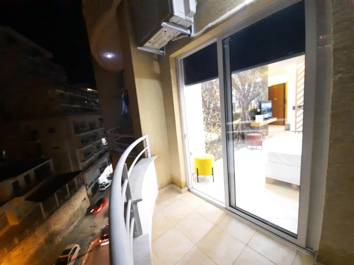 Saranda Promenade Apts Exterior photo